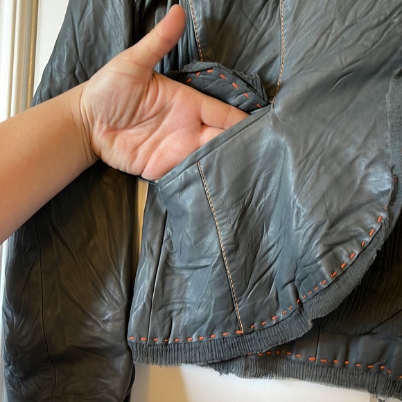 NWOT crinkled leather jacket - dark grey size XS - Picture 3 of 7